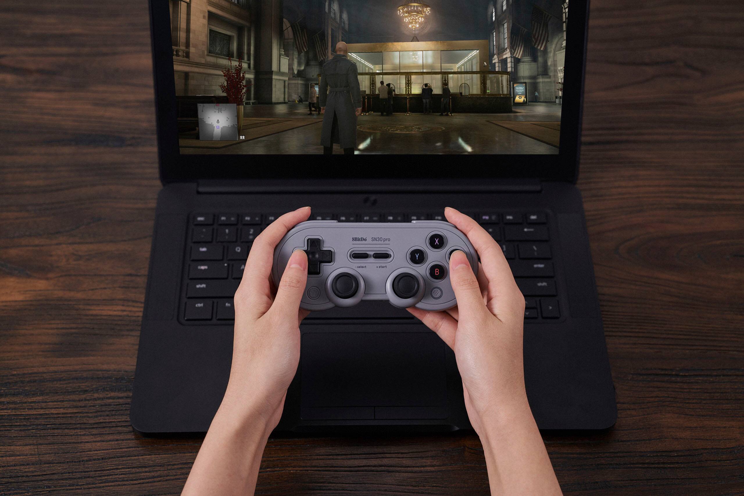 Alt View 16. 8BitDo - SN30 Pro Bluetooth Gamepad - Gray.