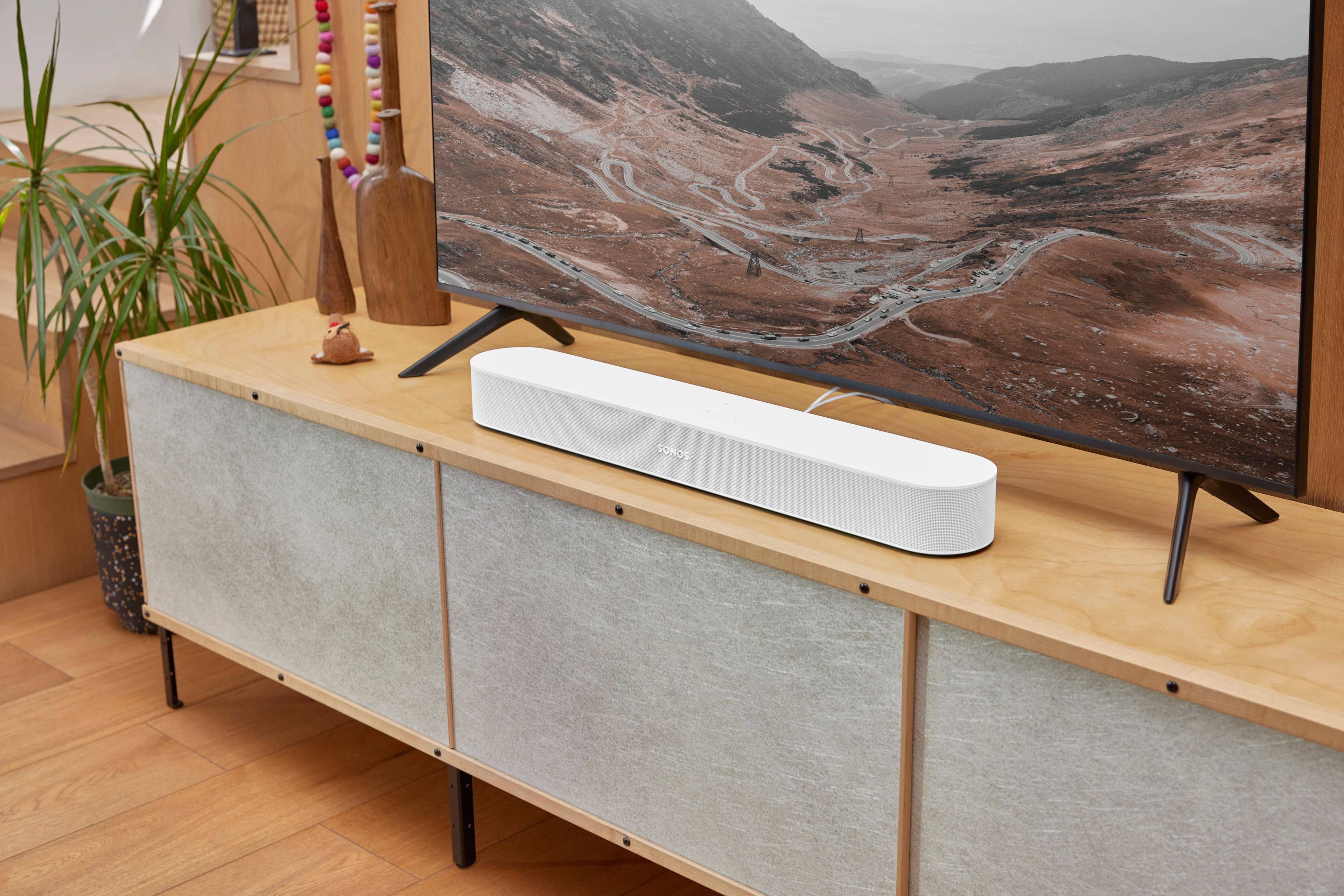 Alt View 12. Sonos - Beam (Gen 2) - White.