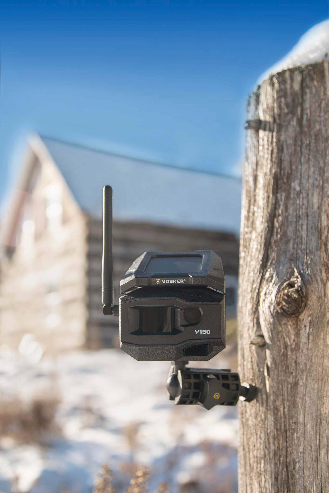 Alt View 27. Vosker - V150-V - Solar Powered LTE Cellular Outdoor Security Camera - Color by day, infrared by night.