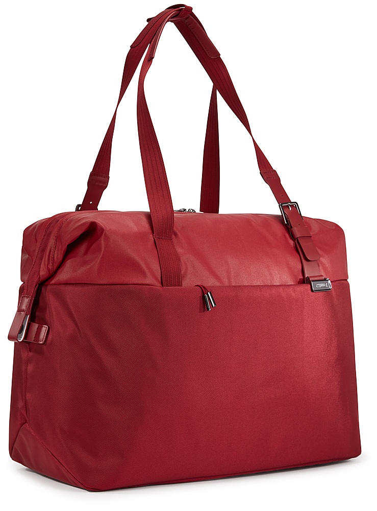 Angle View: Thule Spira Weekender Bag 37L - Rio Red