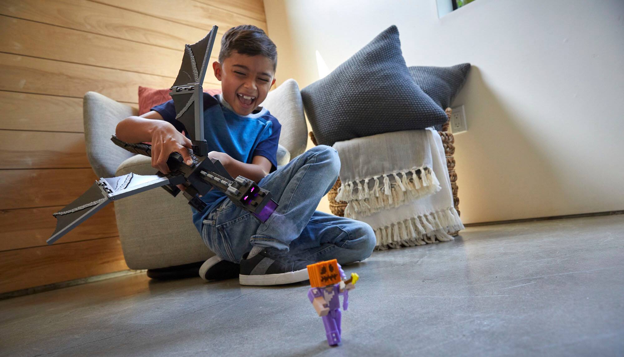 Alt View 12. Minecraft - Ultimate Ender Dragon Figure - Black.