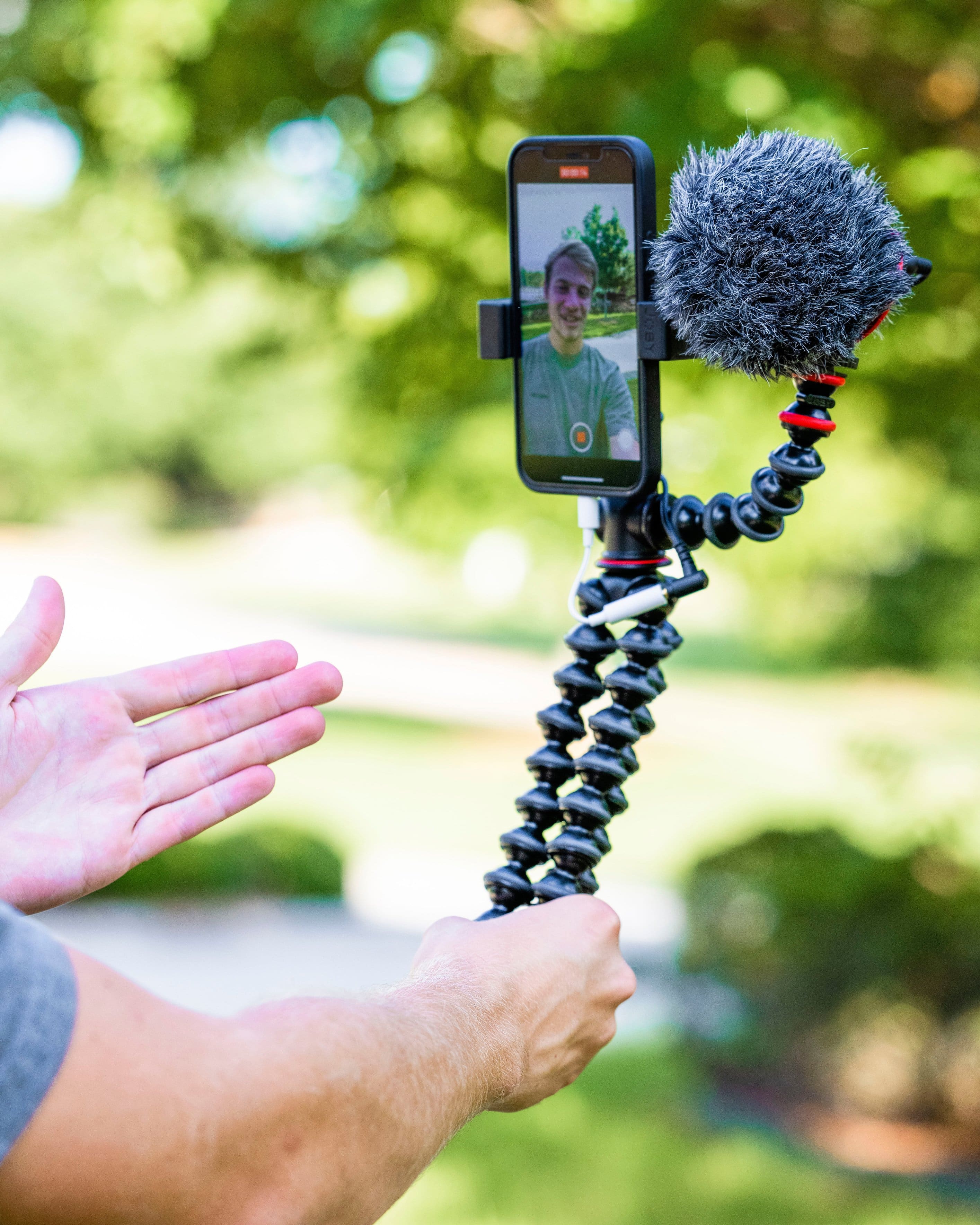 Alt View 27. JOBY - GripTight GorillaPod for MagSafe.
