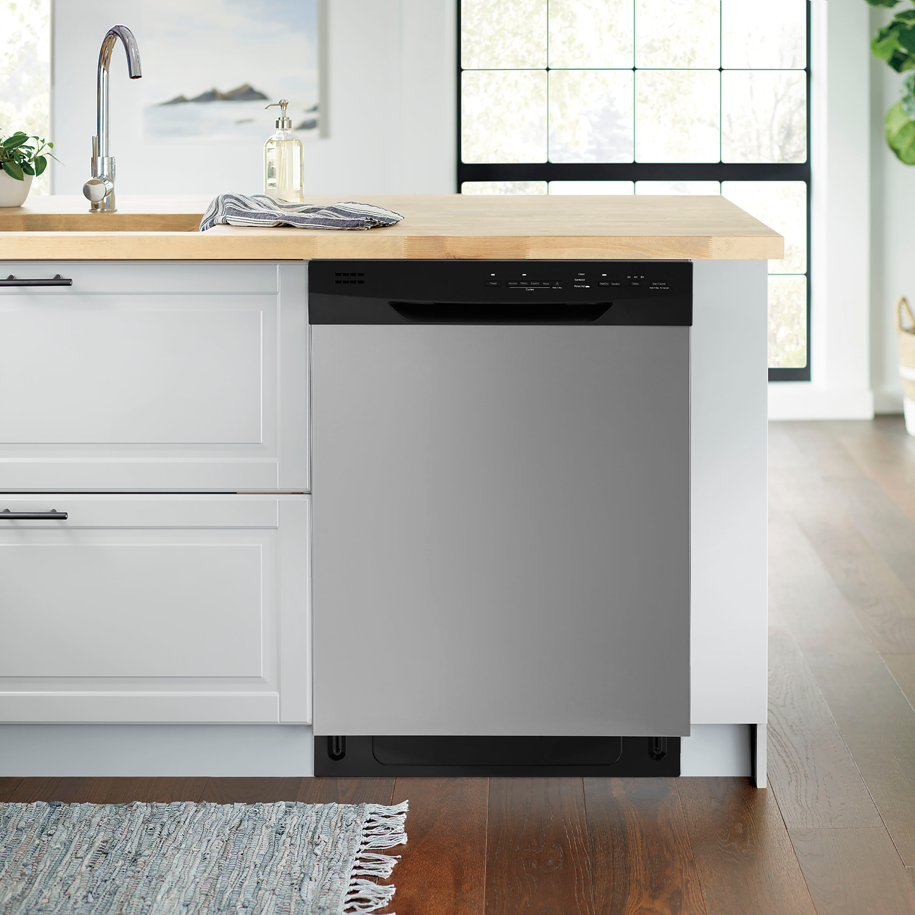 Alt View 14. Insignia™ - 24” Front Control Built-In Dishwasher with Sensor Wash, Stainless Steel Tub, 51 dBA, and ENERGY STAR Certification - Stainless Steel.
