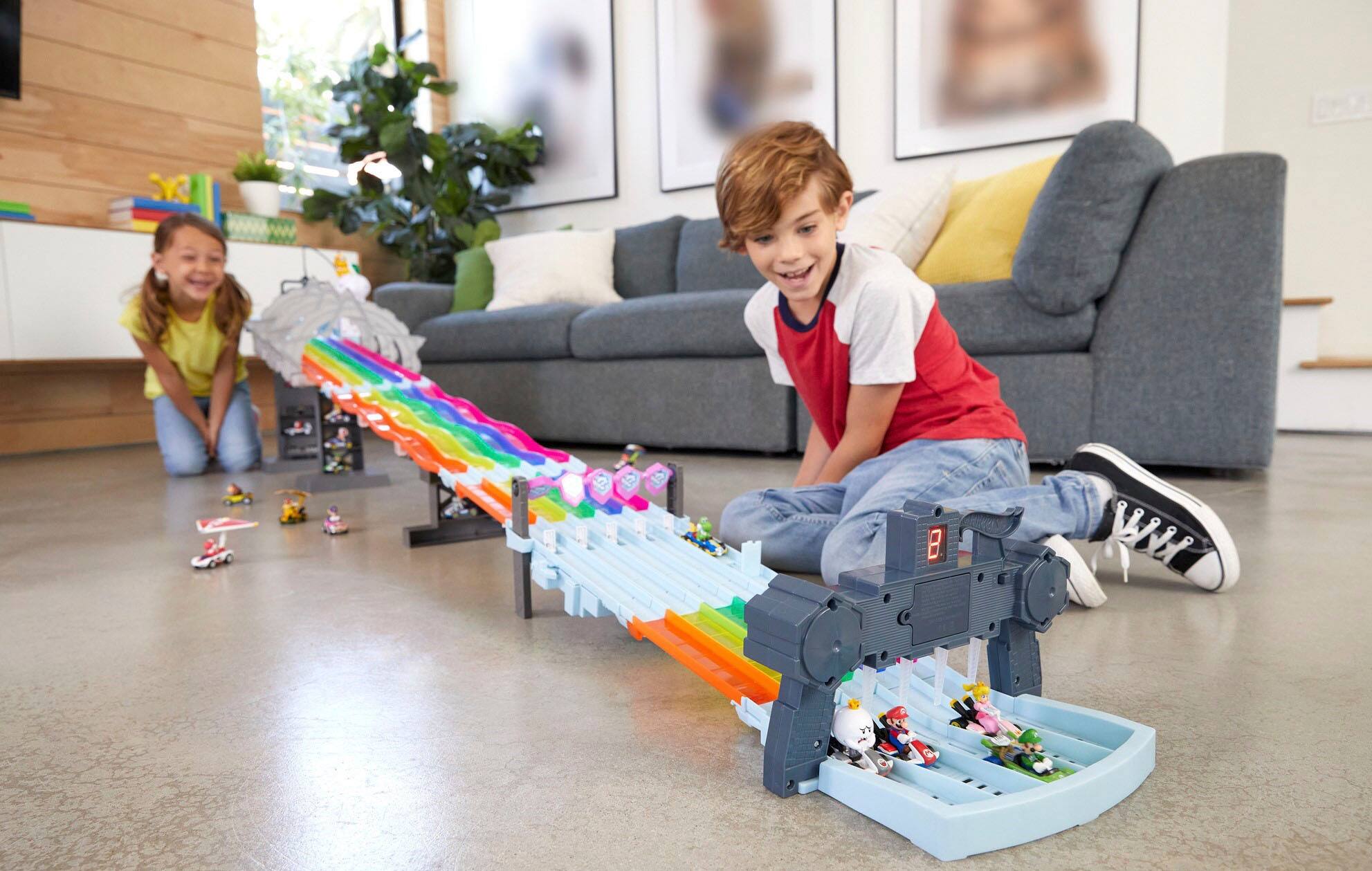 Alt View 14. Hot Wheels - Mario Kart Rainbow Road Raceway.