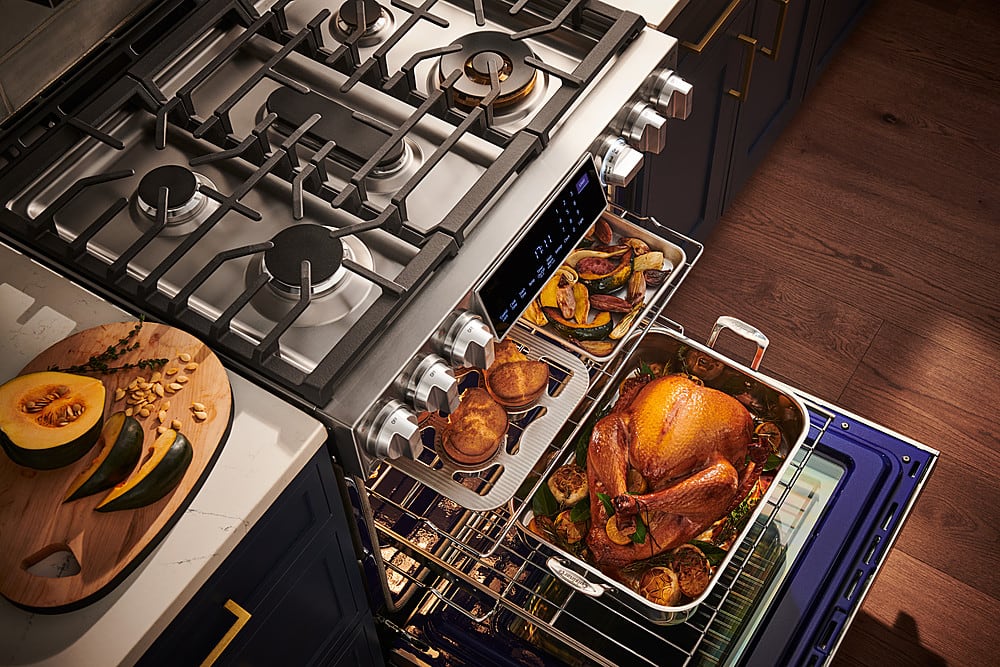 Alt View 28. LG - STUDIO 6.3 Cu. Ft. Slide-In Gas True Convection Range with EasyClean and Sous Vide - Stainless Steel.