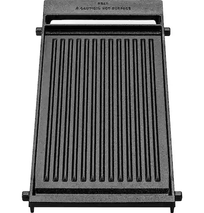 Front. GE - Cast Iron Grill - Black.