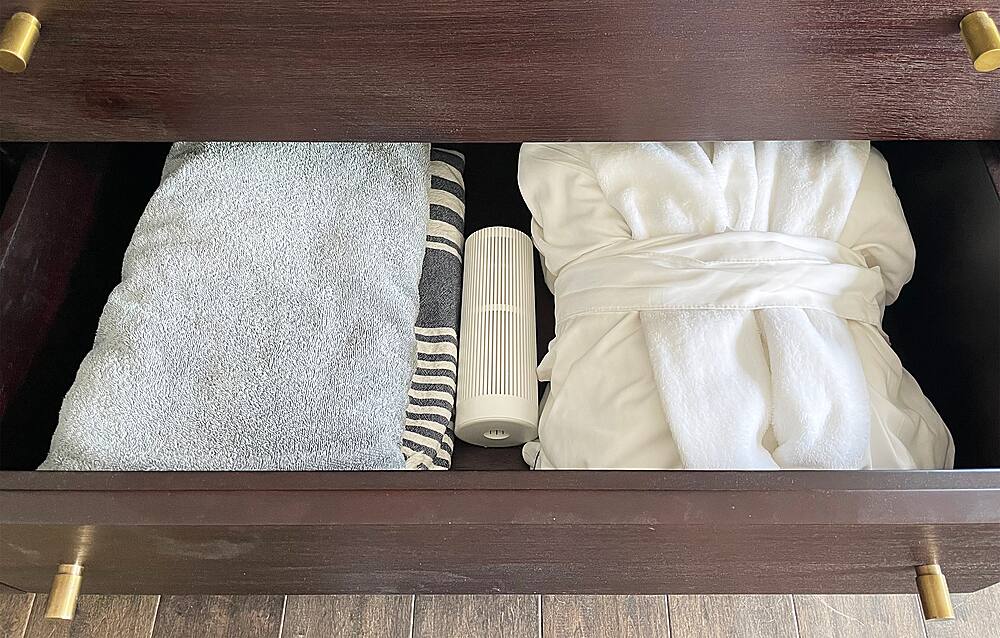 Alt View 14. Sunpentown - Renewable Mini Dehumidifier - White.