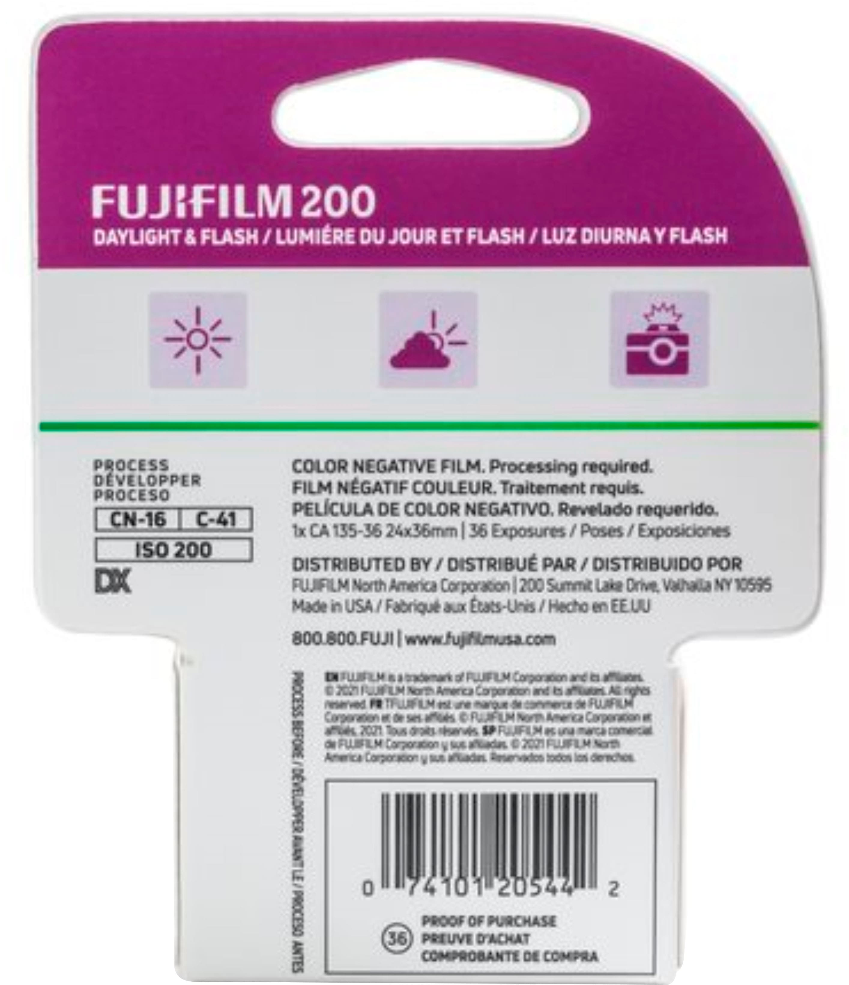 FUJIFILM 200 DAYLIGHT & FLASH LUMIRE DU JOUR ET FLASH LUZ DIURNA Y FLASH PROCESS DVELOPPER PROCESO CN-16 C-41 ISO 200 DX COLOR NEGATIVE FILM. Processing required. FILM NEGATIF COULEUR. Traitement requis. PELCULA DE COLOR NEGATIVO. Revelado requerido. 1x CA 135-36 24x36mm 36 Exposures / Poses Exposiciones DISTRIBUTED BY FUJIFILM North America Corporation 200 Summit Lake Drive Valhala NY 10595 Made in USA Fabriqu aux tats-Unis I/ Hecho en EE.UU 800.800.FUJI www.fujifilmusa.com PROCESS BEFORE PROCESO ANTES 0 74101 20544 2 PROOF OF PURCHASE 36 PREUVE D'ACHAT COMPROBANTE DE COMPRA