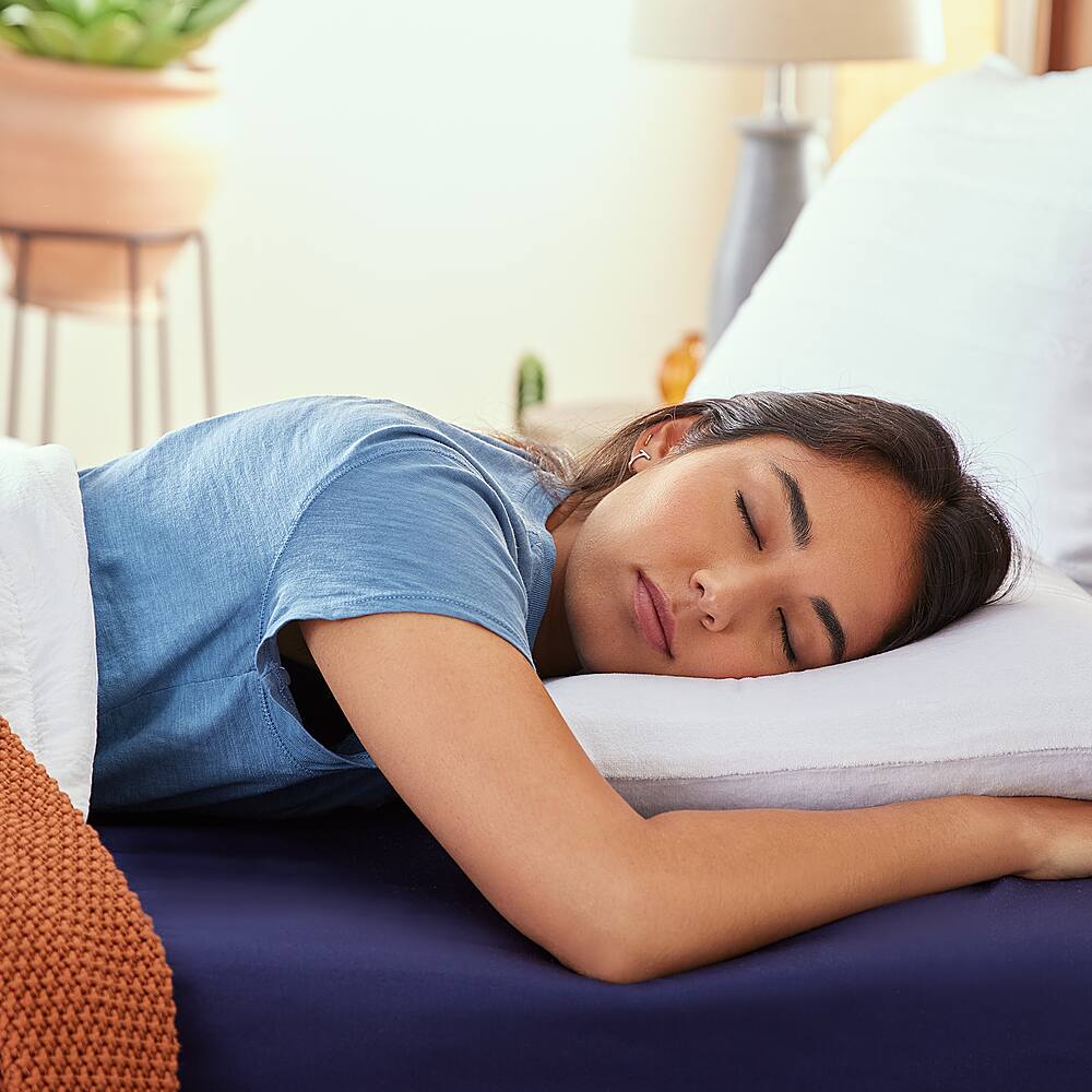 Left View: Sleep Innovations Classic Memory Foam Pillow, Standard Size, Breathable Knit Cover, 5-Year Warranty