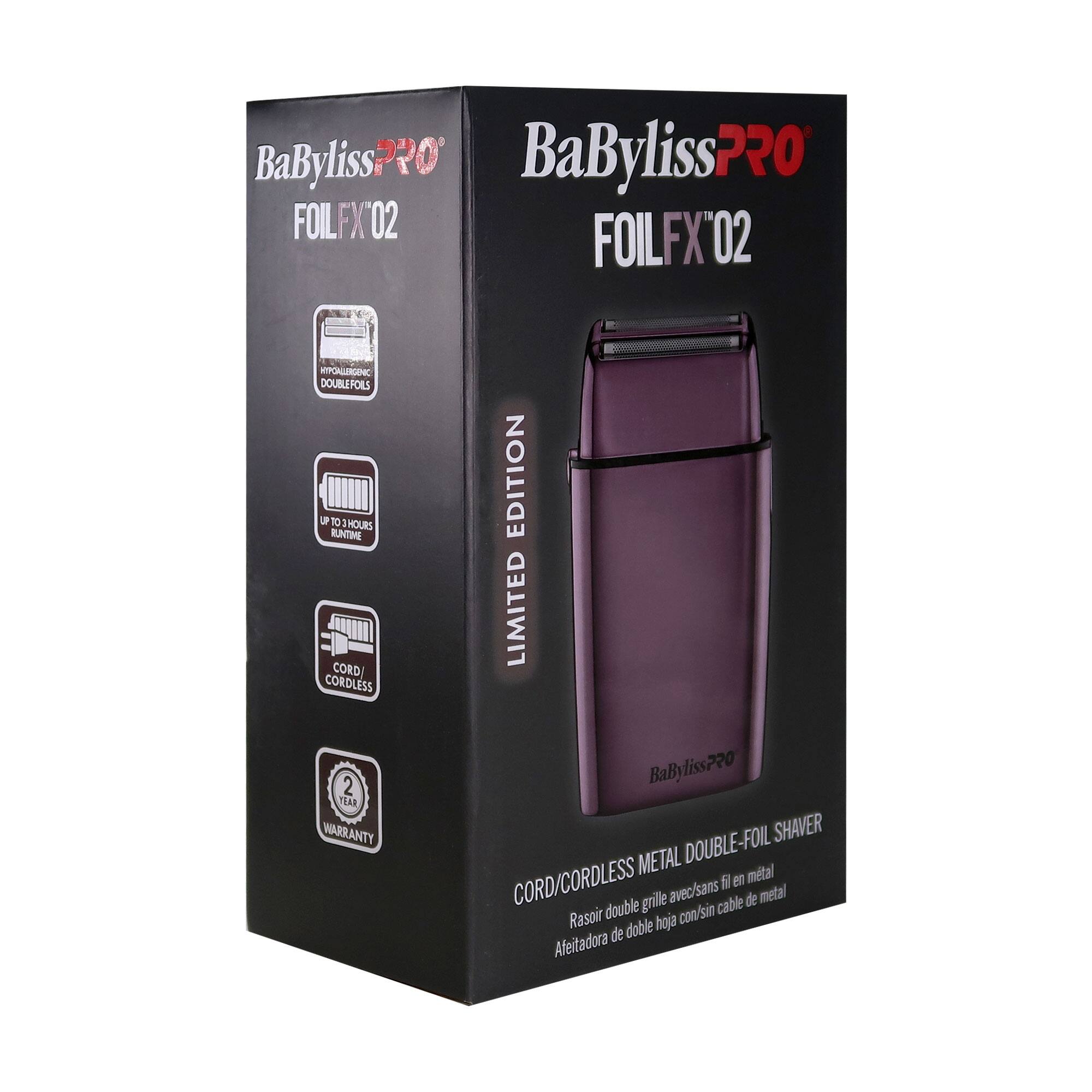 BaByliss PRO  
FOILFX'02  

LIMITED EDITION  

- HYPOALLERGENIC DOUBLE FOILS  
- UP TO 3 HOURS RUNTIME  
- CORD/CORDLESS  
- 2 YEAR WARRANTY  

CORD/CORDLESS METAL DOUBLE-FOIL SHAVERR  
Rasor double con/sin doble hoja de metal  
Afeitadora de doble hoja con/sin cable de metal