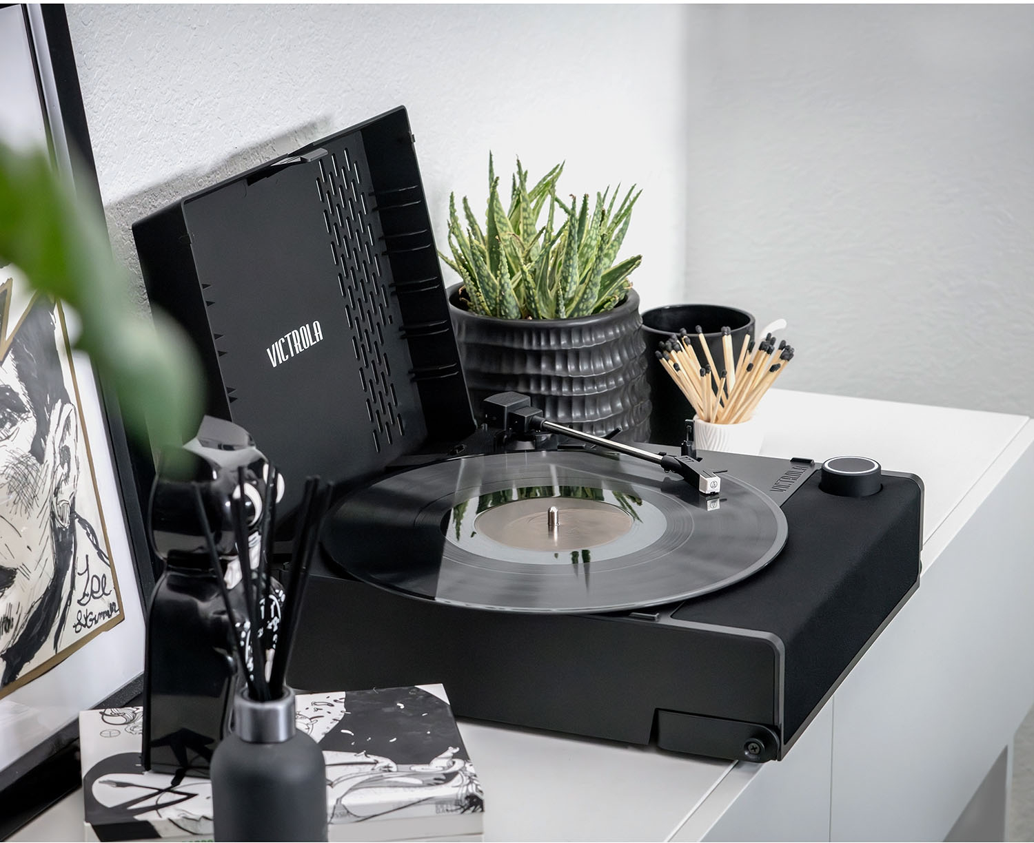 Victrola's Portable Record Player Brings the Party Anywhere