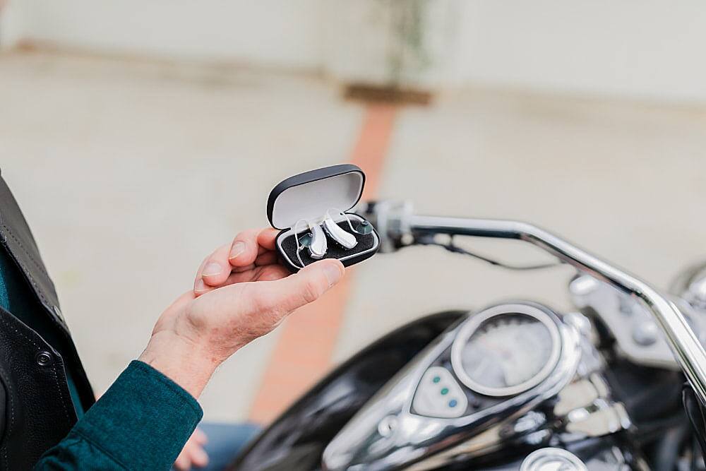 Lexie Auto-Fit Hearing Test with Recommended Volume Environment Settings Adjustments Settings:

1. Hearing Check: Tap the button every time you hear a beep, no matter how soft.
2. Everyday: Adjust L/R combined.
3. Noisy indoor: Adjust L/R combined.
4. Outdoor: Adjust L/R combined.
5. Music: Adjust L/R combined.
6. Telecoil: Pause.
7. Companion Mic: Adjust L/R combined.