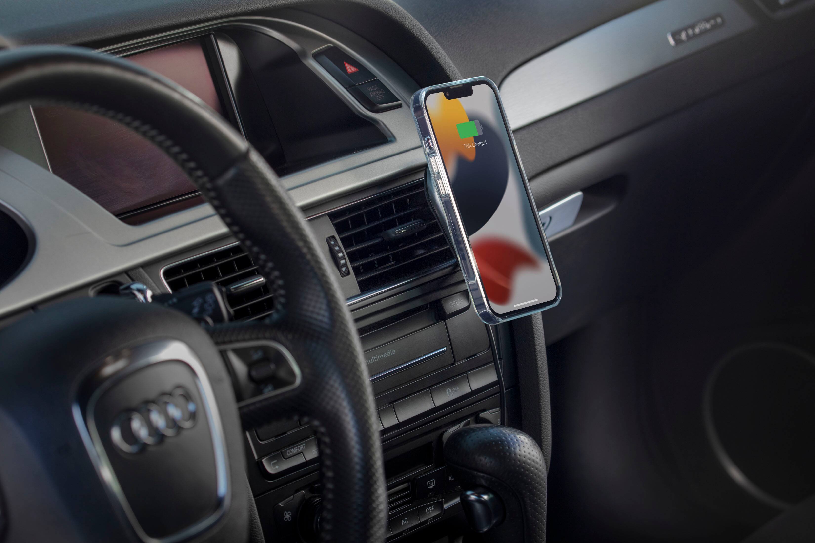 Alt View 15. Scosche - MagicMount Pro Charge5 Dash / Vent for most Cell Phones - Black.