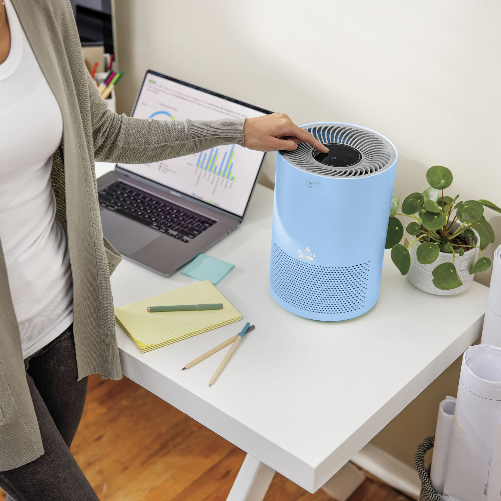 Angle View: BISSELL - MYair Pro Air Purifier - White