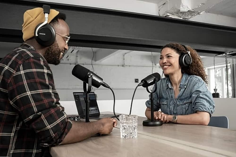 Alt View 12. Shure - Shure MV7X XLR Podcast Mic-Pro Quality Dynamic - Black.