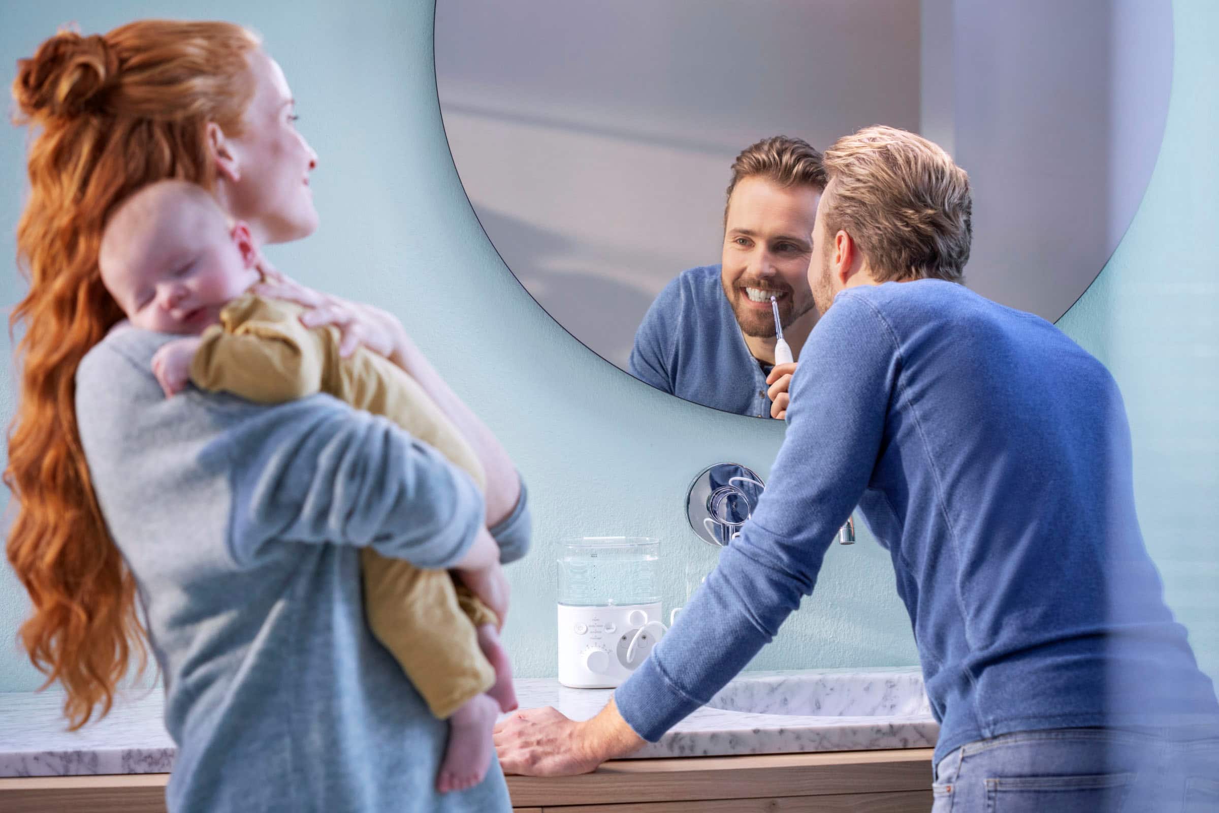 Alt View 20. Philips Sonicare - Power Flosser & Toothbrush System 7000, HX3921 - White.