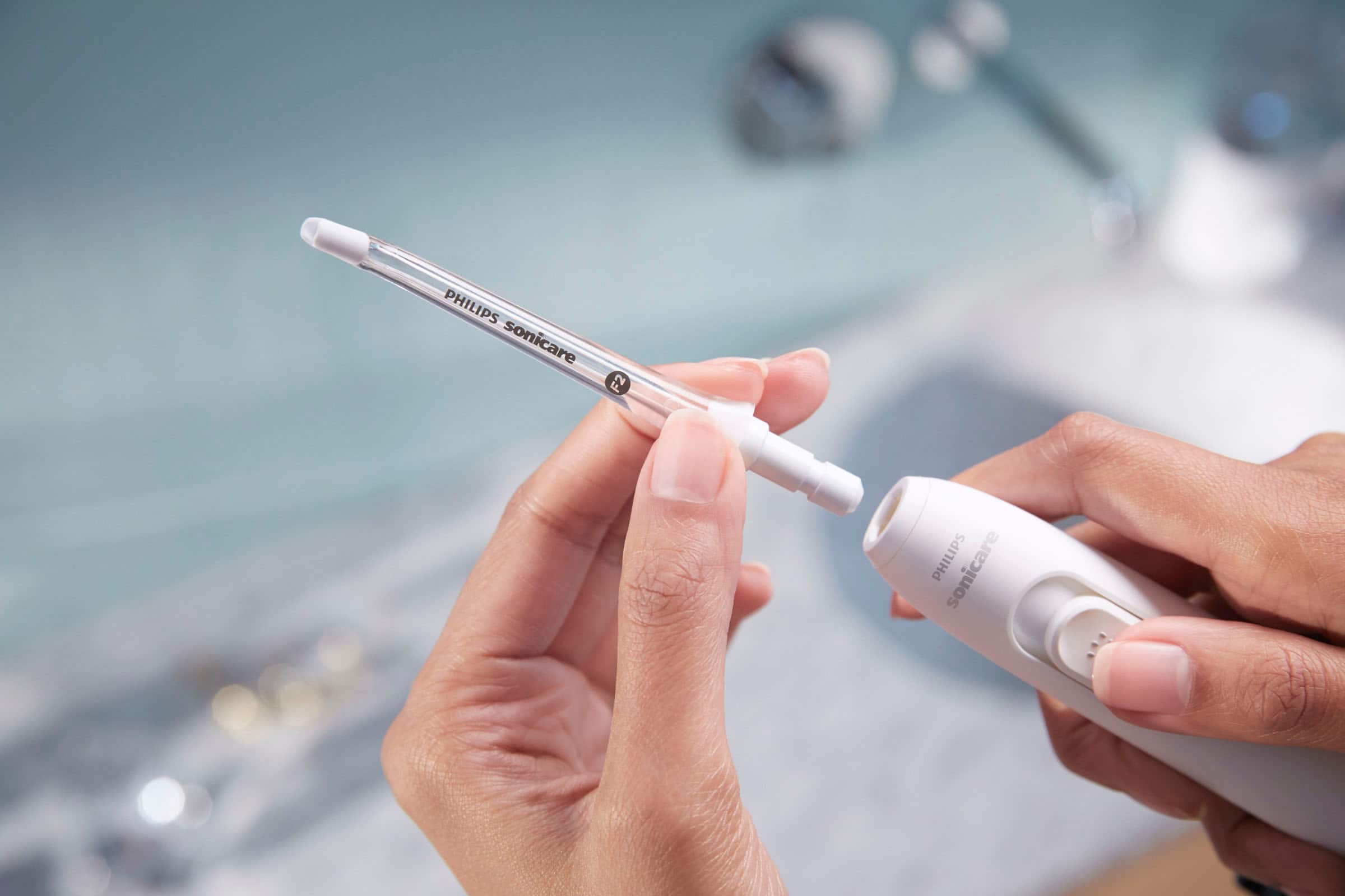 Alt View 22. Philips Sonicare - Power Flosser & Toothbrush System 7000, HX3921 - White.