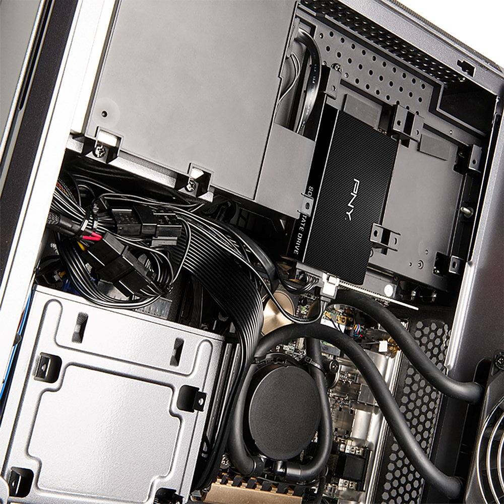 Alt View 20. PNY - CS900 4TB Internal SSD SATA - Black.