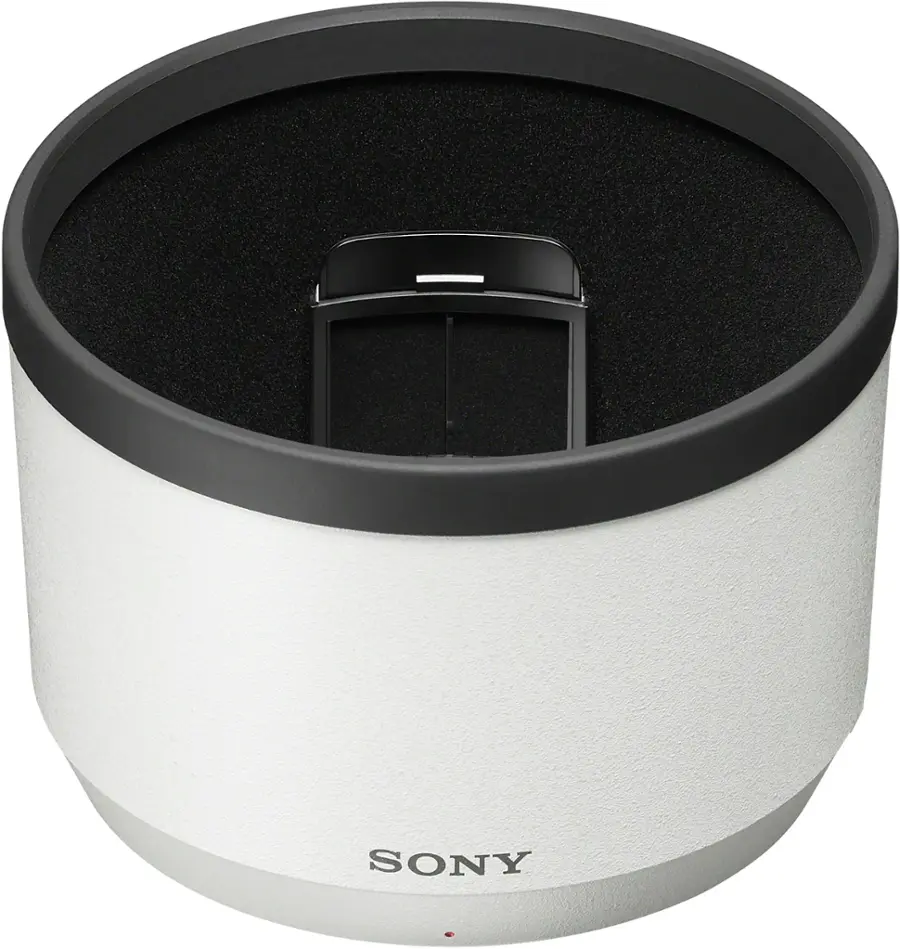 Alt View 14. Sony - FE 70-200mm F2.8 GM OSS II Full-Frame Telephoto Zoom G Master E mount Lens - White.
