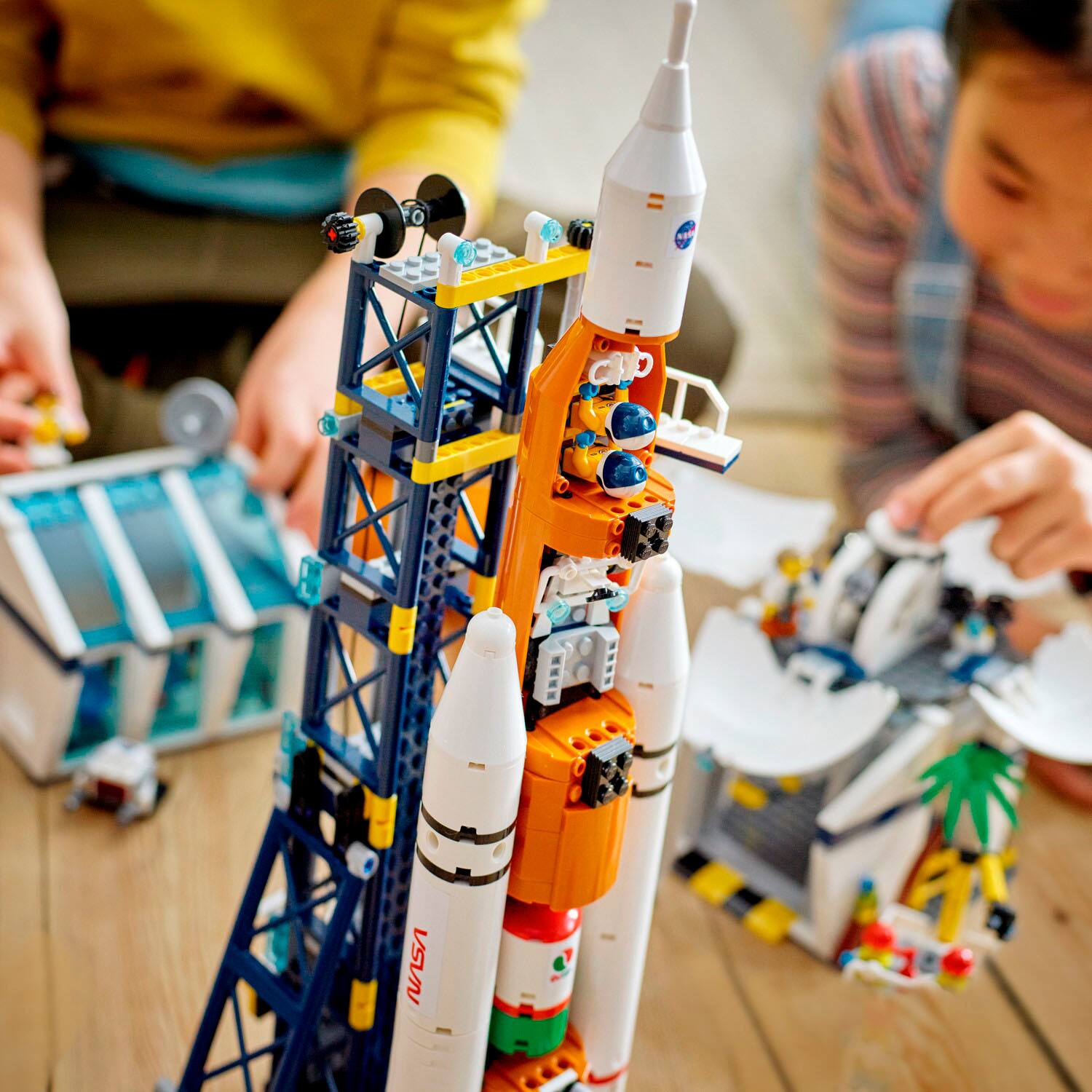 Alt View 13. LEGO - City Rocket Launch Center 60351.