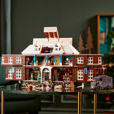 LEGO Ideas Home Alone 21330 6347938 Best Buy - Main Image