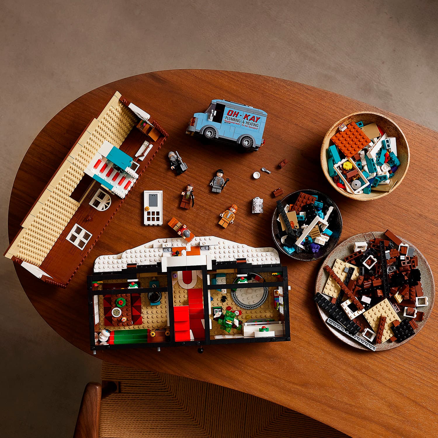 Alt View 13. LEGO - Ideas Home Alone 21330.