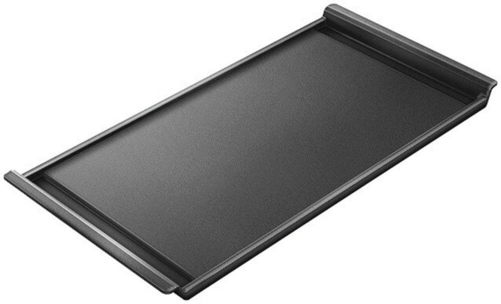 Alt View 12. Fisher & Paykel - Cast Iron Flat Griddle Plate Gas - Black.