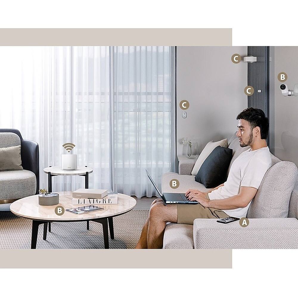 Alt View 21. ASUS - ZenWiFi ET8 Wireless-AX Wi-Fi Router - White.