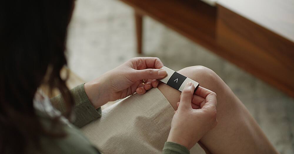 Alt View 1. AliveCor - KardiaCare 1 Year Digital.