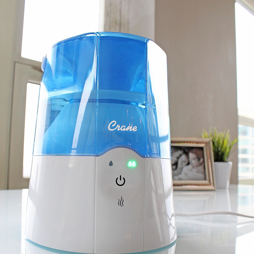 Angle View: CRANE - 1.2 Gal. UV Light Warm & Cool Mist Humidifier with Remote - Gray