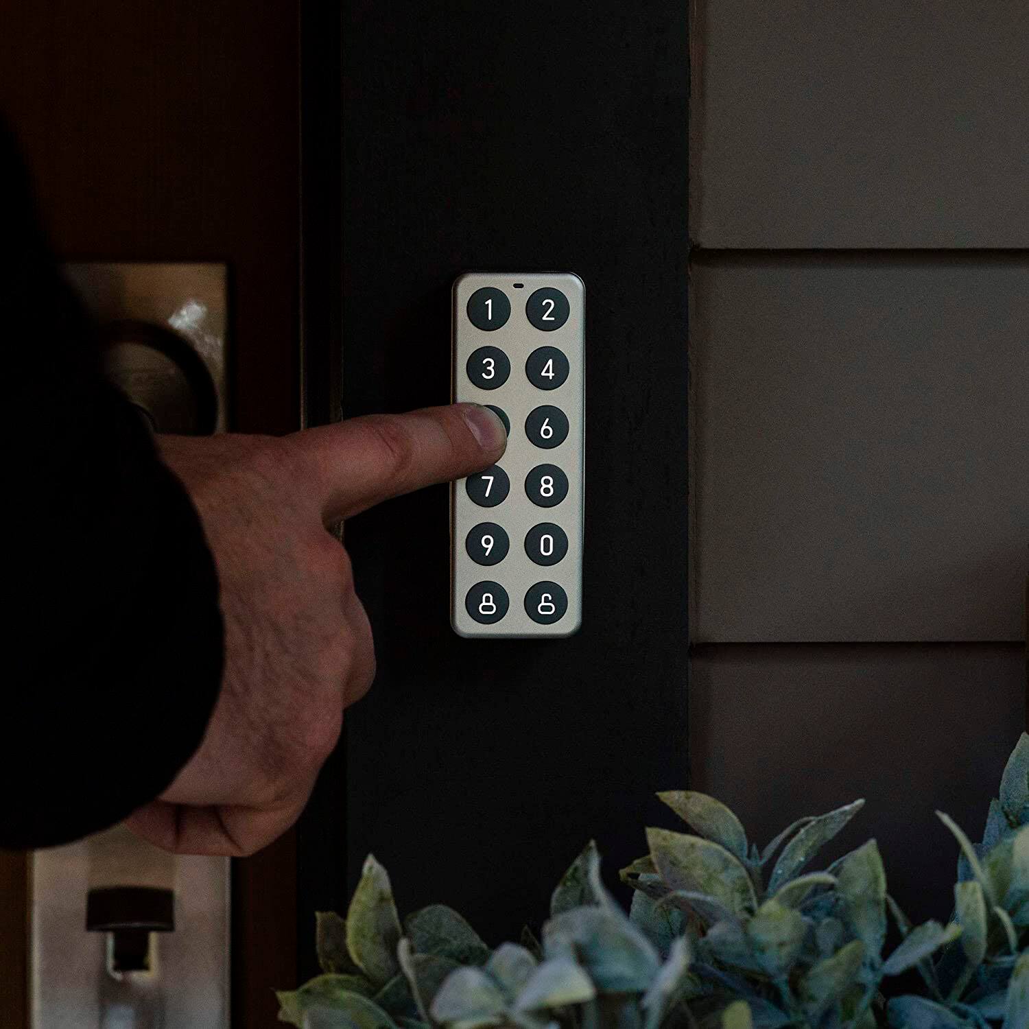 Alt View 13. Wyze - Keypad for Wyze Lock - Silver.