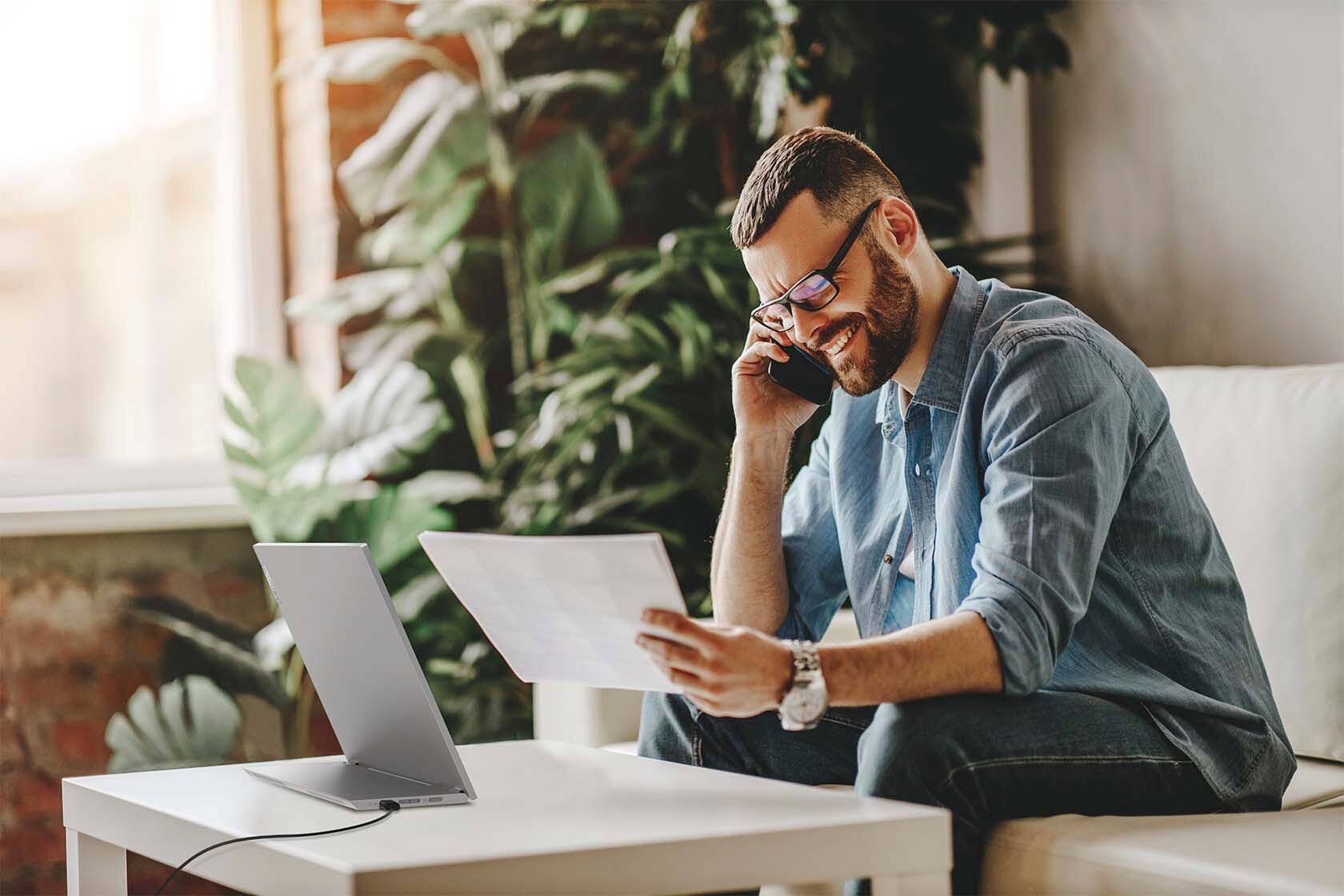 Alt View 23. Lenovo - L15 15.6" IPS LED FHD USB-C Portable Monitor - Silver.