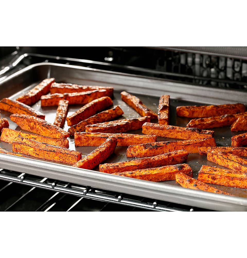 Alt View 17. Café - 5.6 Cu. Ft. Slide-In Gas Convection Range, Customizable - Stainless Steel.