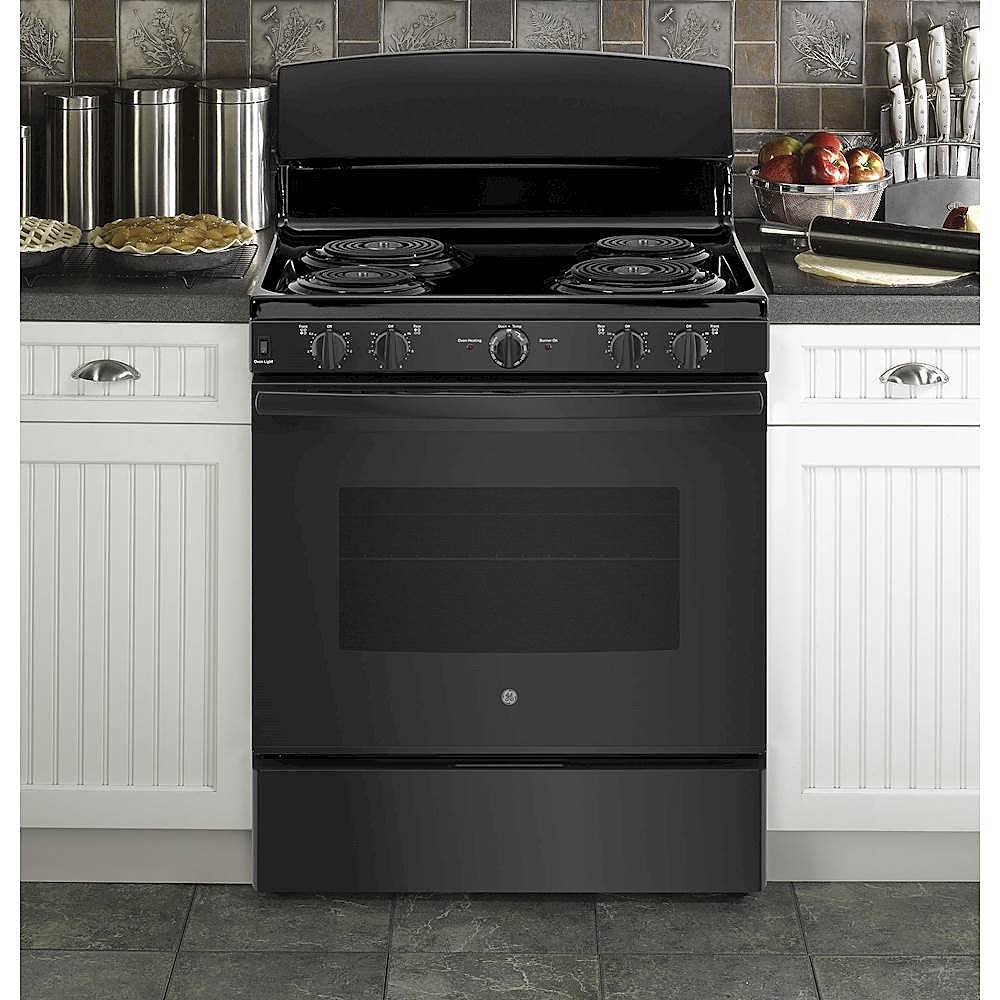 Alt View 14. GE - 5.0 Cu. Ft. Freestanding Electric Range - Black.