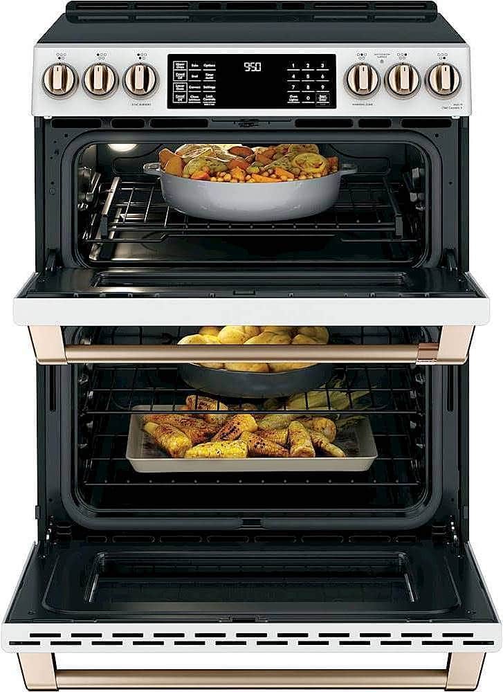 Alt View 2. Café - 7.0 Cu. Ft. Slide-In Double Oven Electric Induction Convection Range - Matte White.