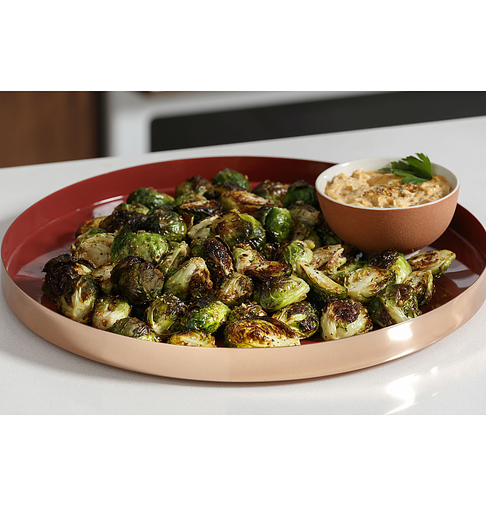 Alt View 28. Café - 7.0 Cu. Ft. Slide-In Double Oven Electric Induction Convection Range - Matte White.