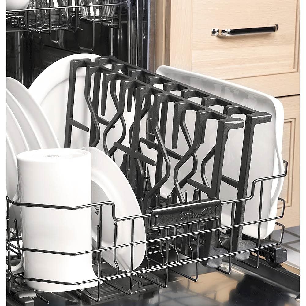 Alt View 2. GE - 5.0 Cu. Ft. Freestanding Gas Range - White.