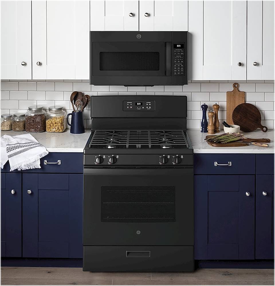 Alt View 13. GE - 4.8 Cu. Ft. Freestanding Gas Range - Black.