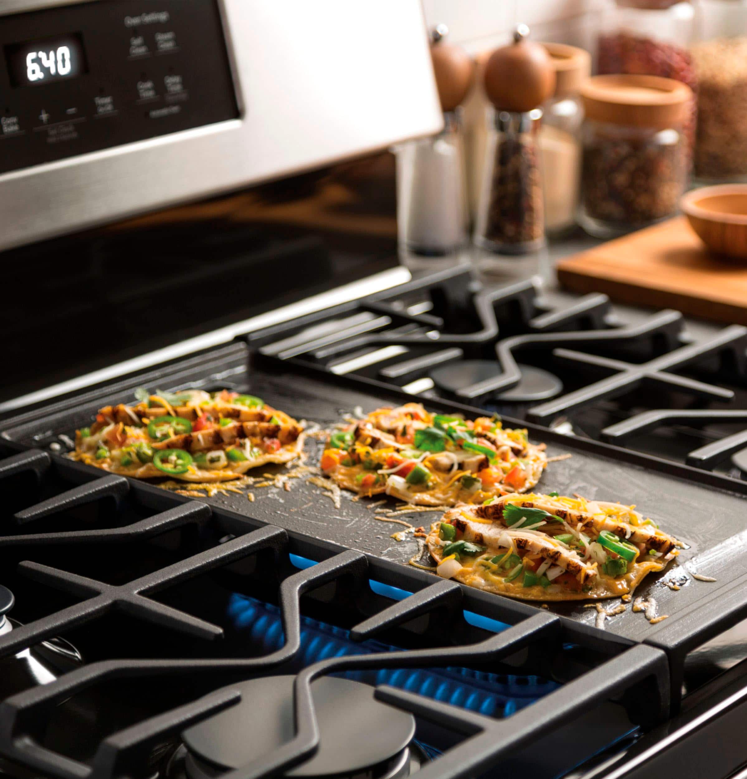 Alt View 22. GE - 5.0 Cu. Ft. Freestanding Gas Range - Stainless steel.