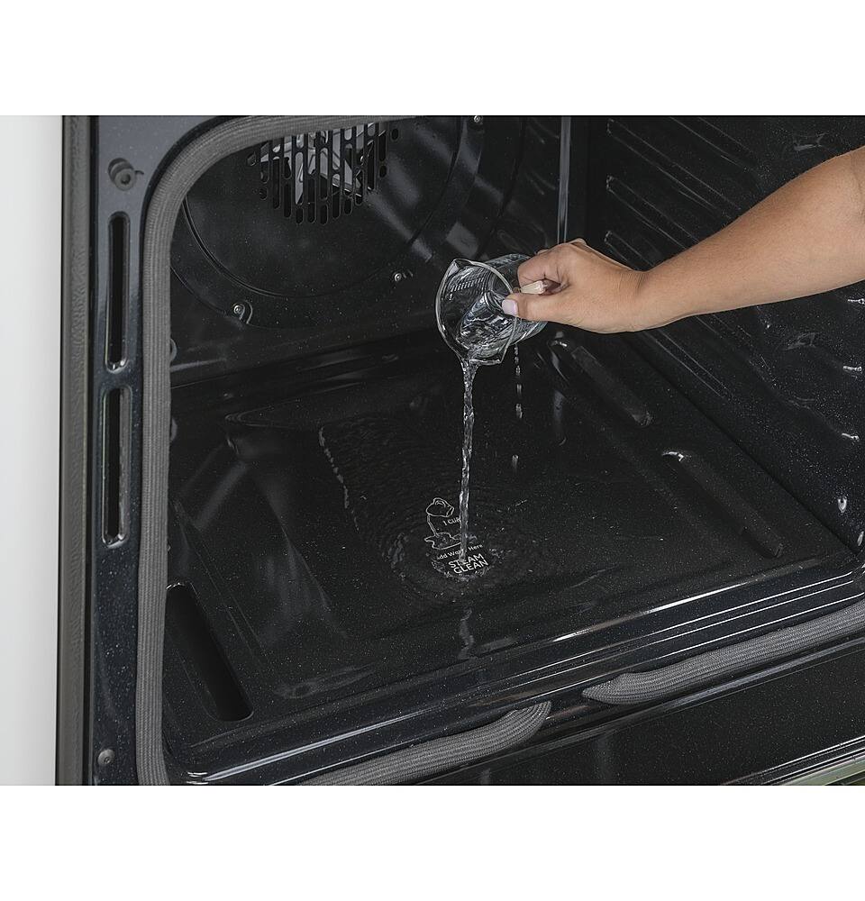 GE 5.6 Cu. Ft. SlideIn Gas Convection Range with SelfSteam Cleaning