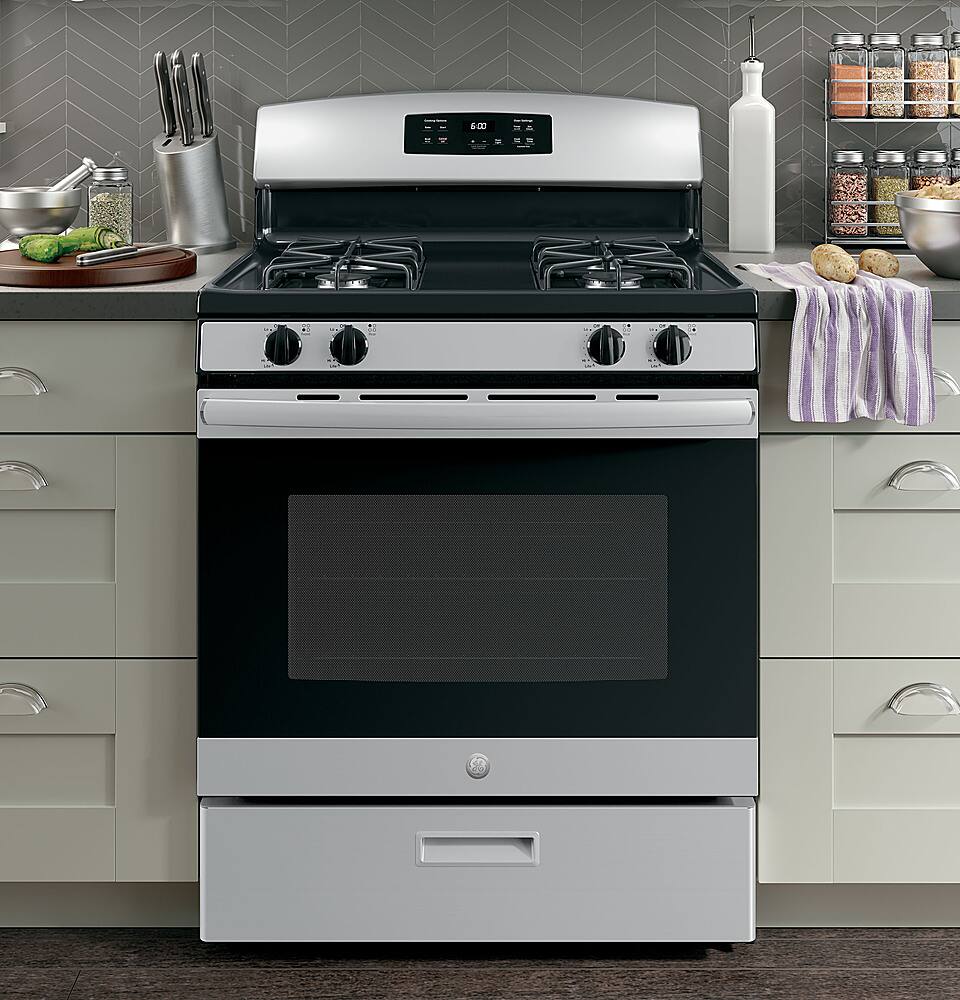 Alt View 17. GE - 4.8 Cu. Ft. Freestanding Gas Range - Stainless Steel.