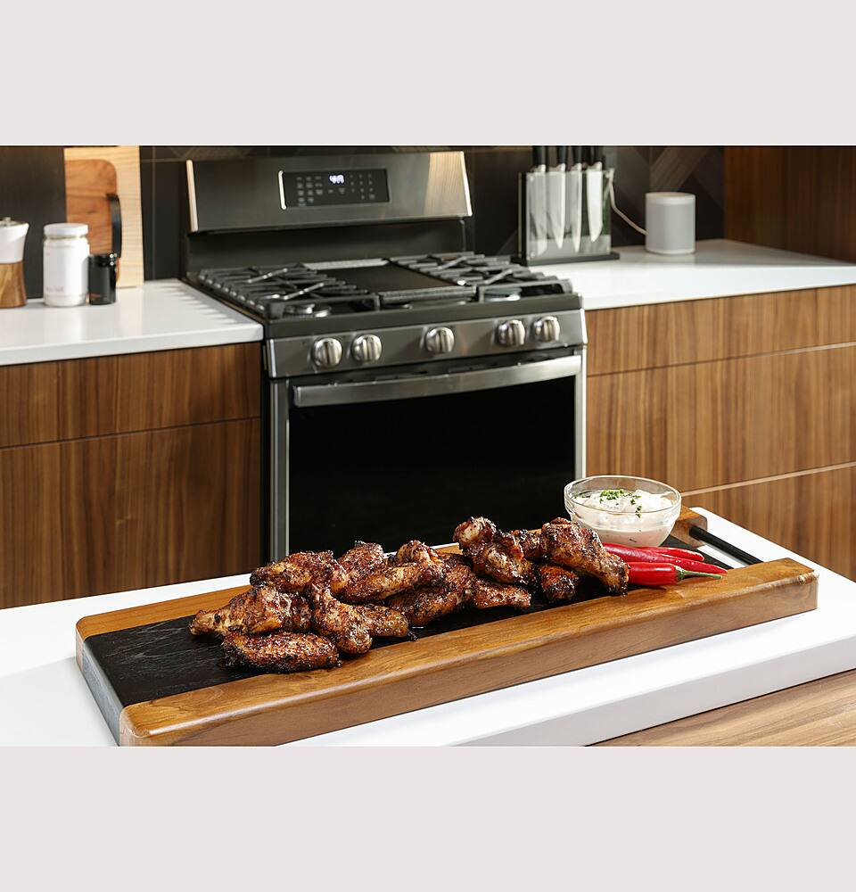 Alt View 19. GE Profile - 6.8 Cu. Ft. Frestanding Double Oven Gas True Convection Range with No-Preheat Air Fry - Stainless Steel.