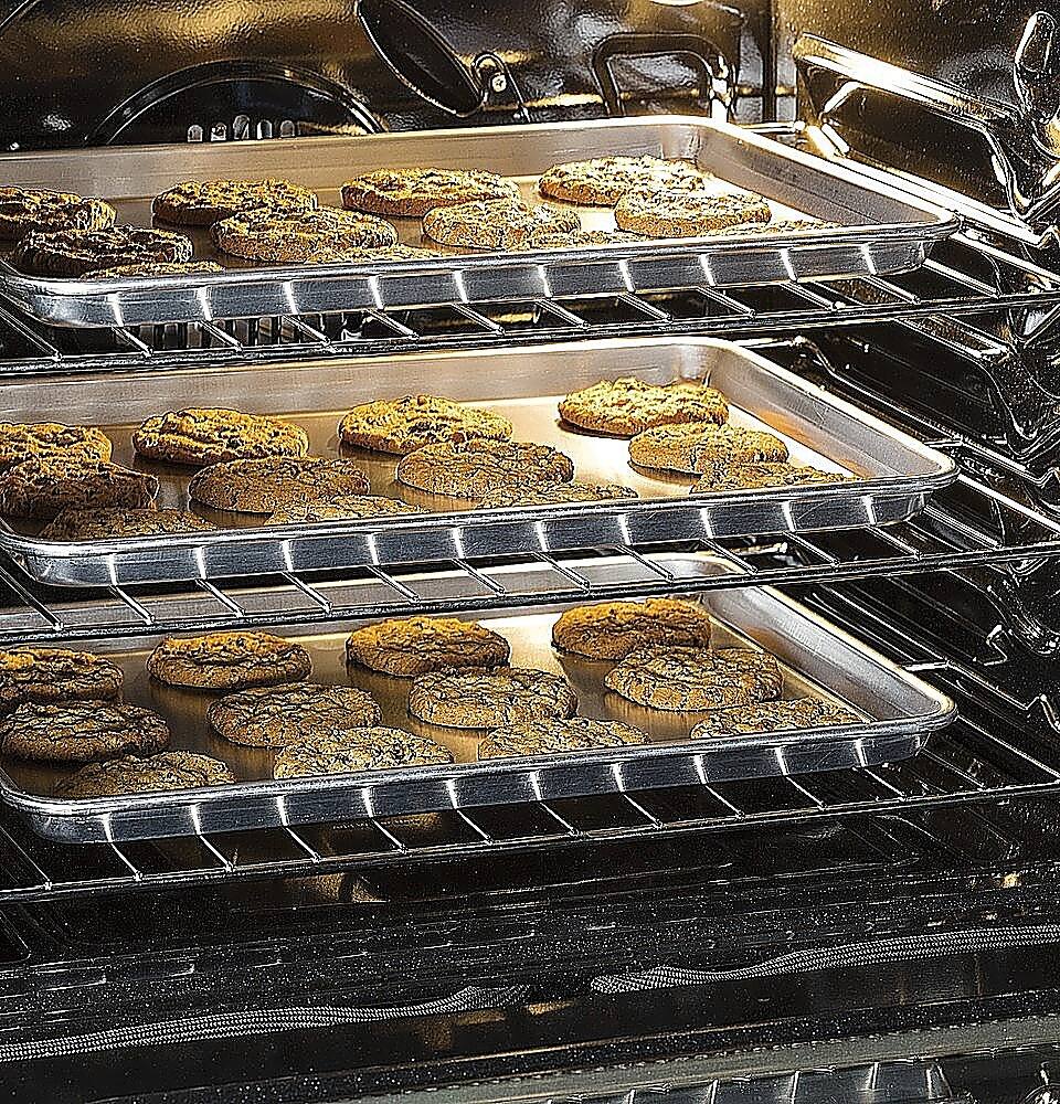 Alt View 22. GE Profile - 6.8 Cu. Ft. Frestanding Double Oven Gas True Convection Range with No-Preheat Air Fry - Stainless Steel.