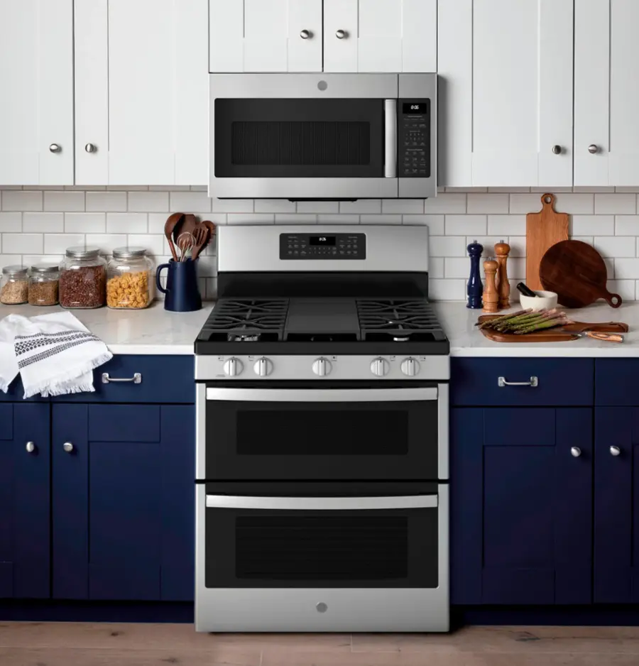 Alt View 14. GE - 6.8 Cu. Ft. Freestanding Double-Oven Gas Convection Range with Self-Steam Cleaning and No-Preheat Air Fry - Stainless steel.