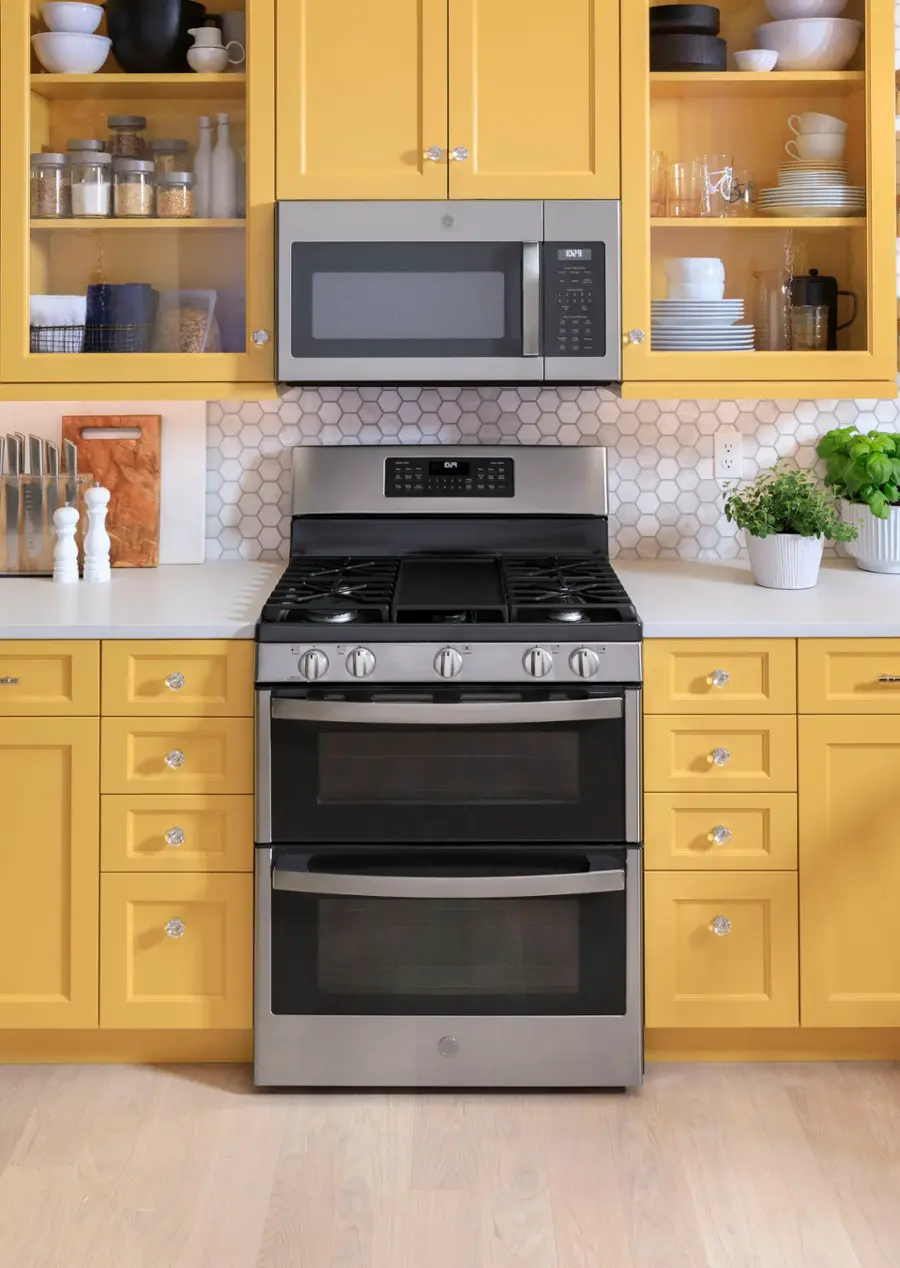 Alt View 13. GE - 6.8 Cu. Ft. Freestanding Double-Oven Gas Convection Range with Self-Steam Cleaning and No-Preheat Air Fry - Stainless steel.