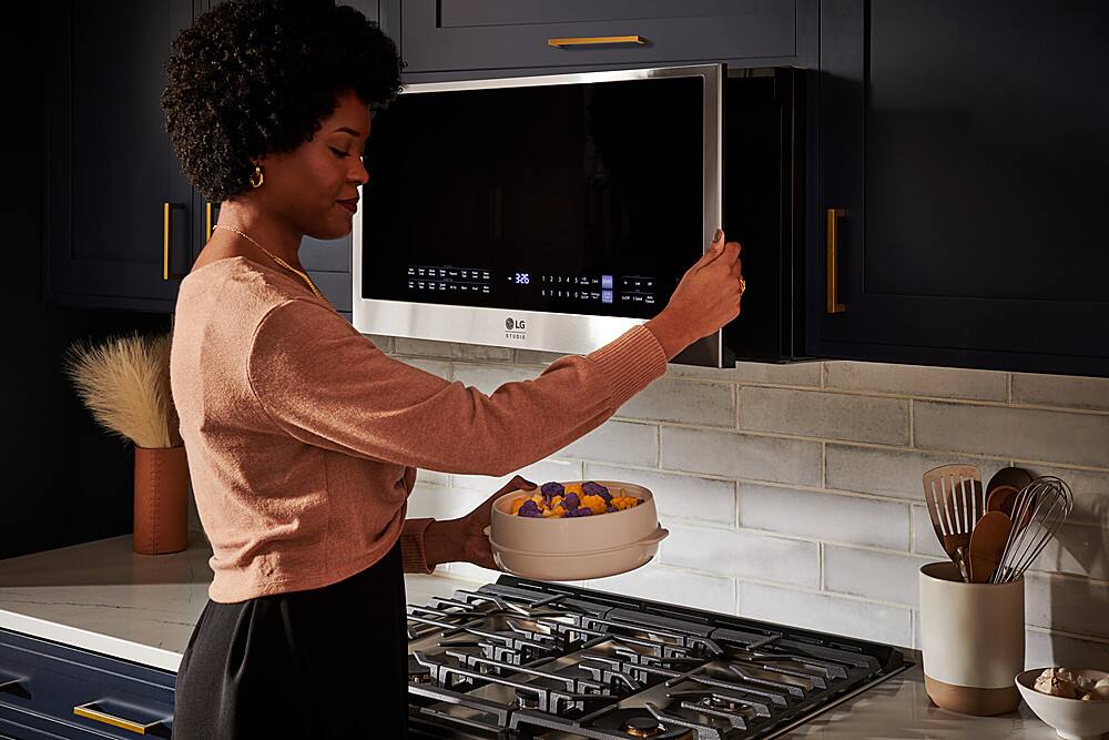 Alt View 19. LG - STUDIO 1.7 Cu. Ft. Convection Over-the-Range Microwave with Air Fry - Stainless Steel.