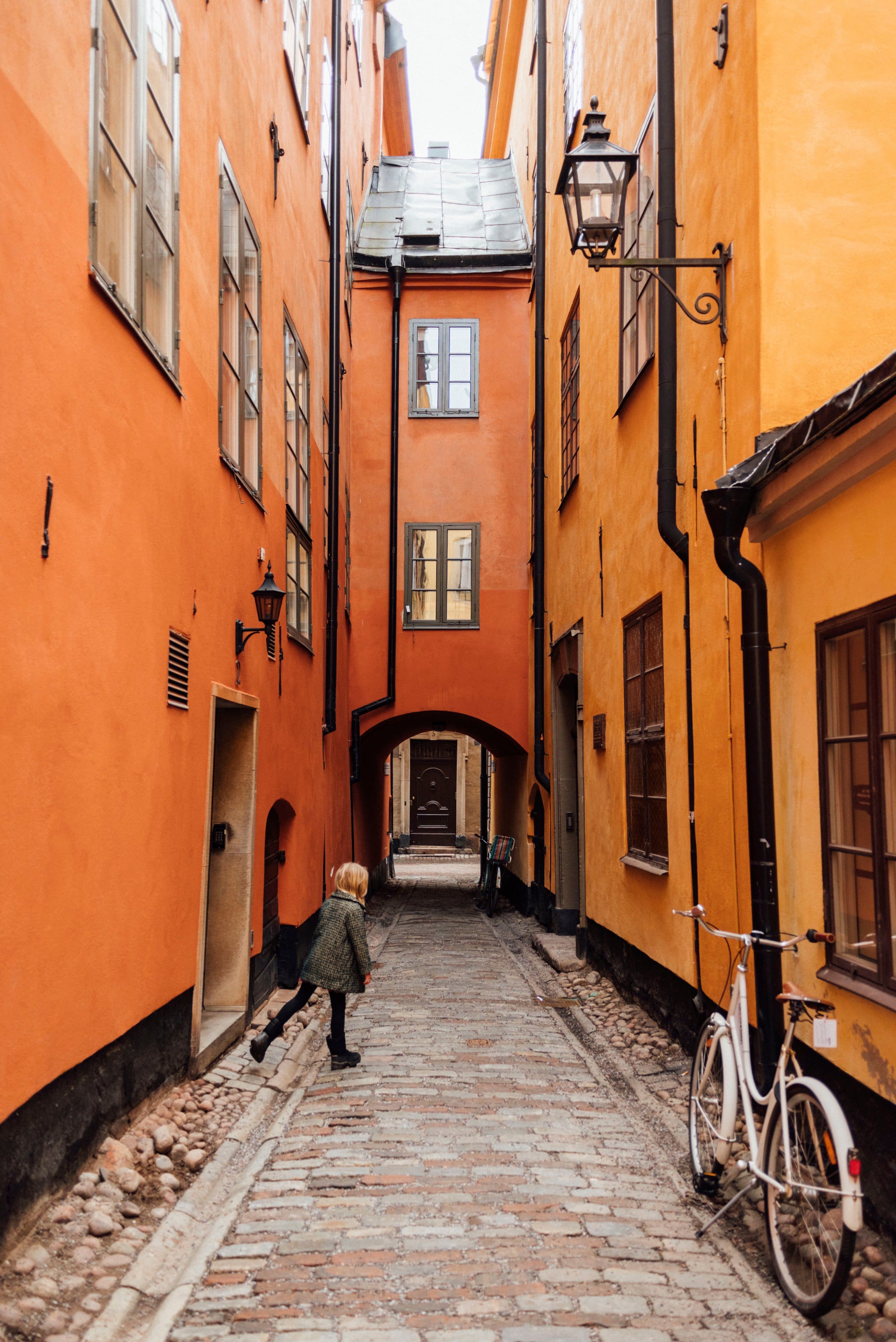 Alt View 11. Nikon - NIKKOR Z 28mm f/2.8 Standard Prime Lens for Nikon Z Cameras - Black.