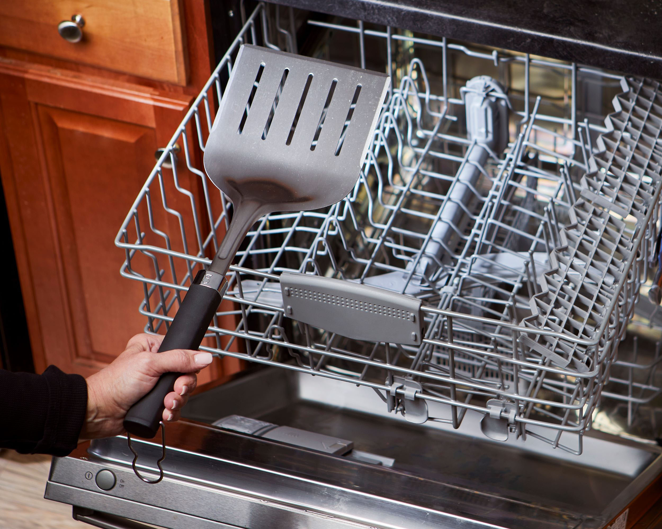 Alt View 16. Weber - Precision Wide Grill Spatuala - Black.