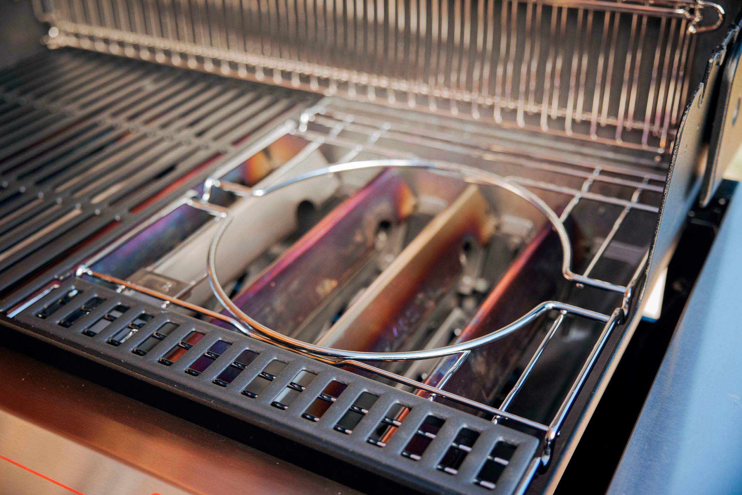 Alt View 12. Weber - Crafted Genesis Frame Kit - Silver.