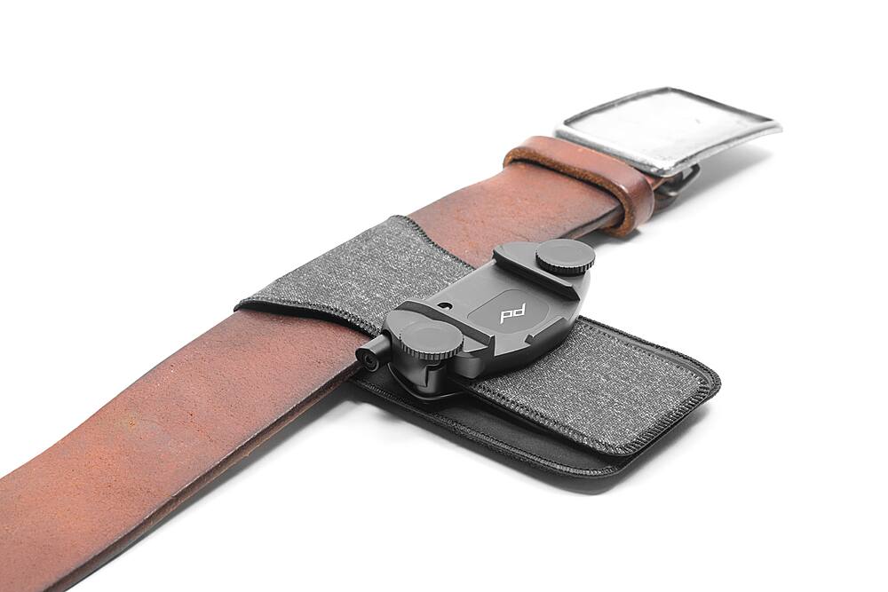 Alt View 12. Peak Design - Pro Pad - Black.